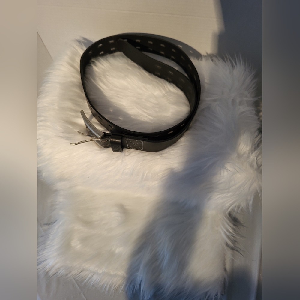 Smiths Men's Black Leather Belt , Size Medium 34/30